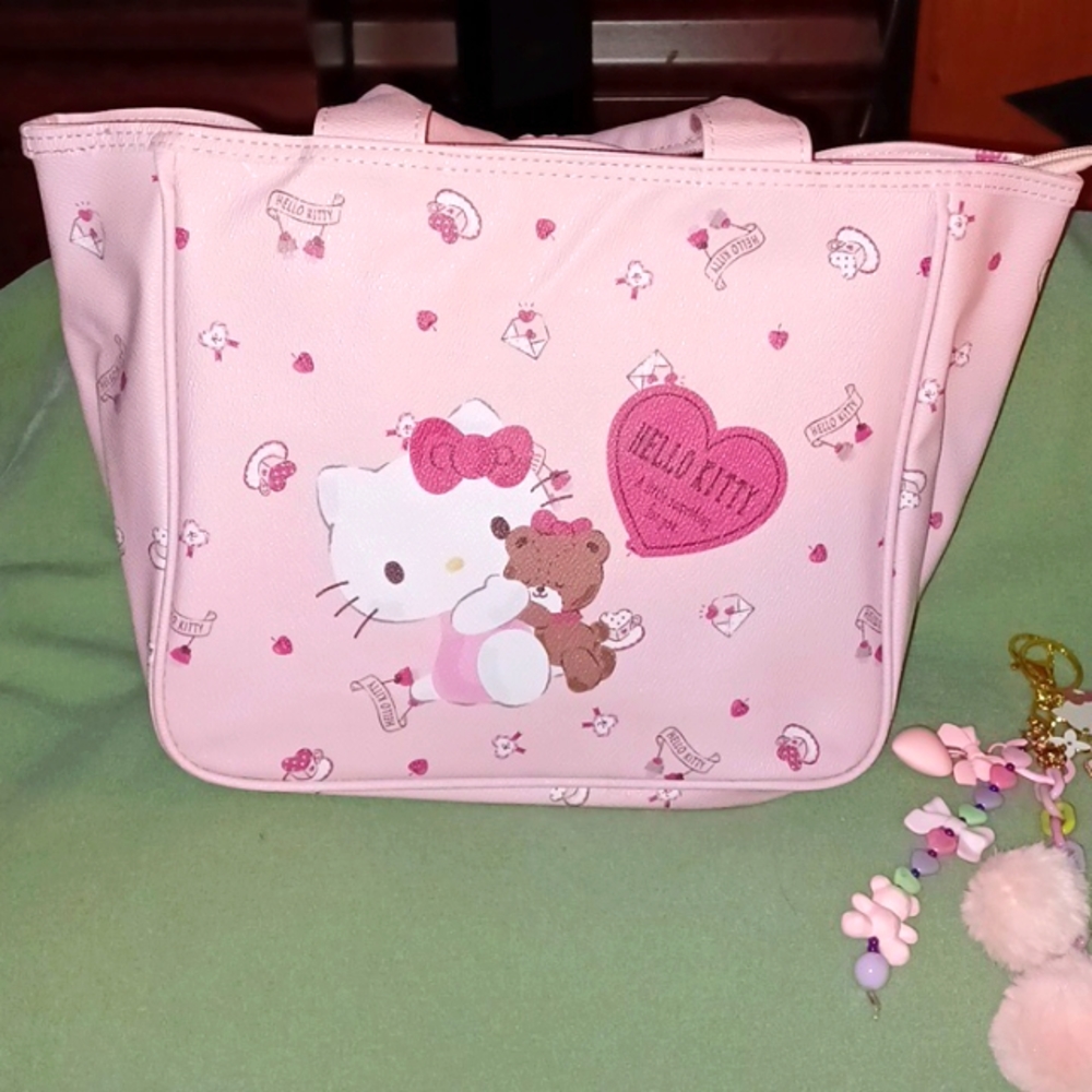 **NEW Sanrio Hello Kitty's Pink Tote